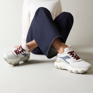Hogan Hyperactive Sneakers | excellent condition white Burgendy light blue 37.5